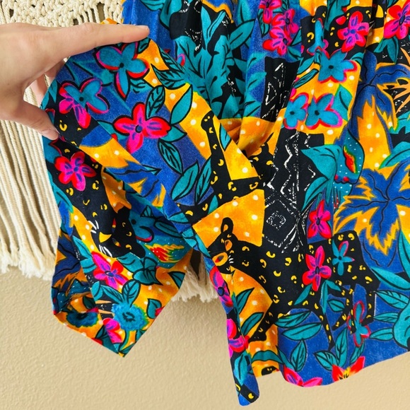 Vintage Hilo Hattie Shorts Mens size medium Hawaiian Hawaii Tropical Stretch A - Picture 5 of 8